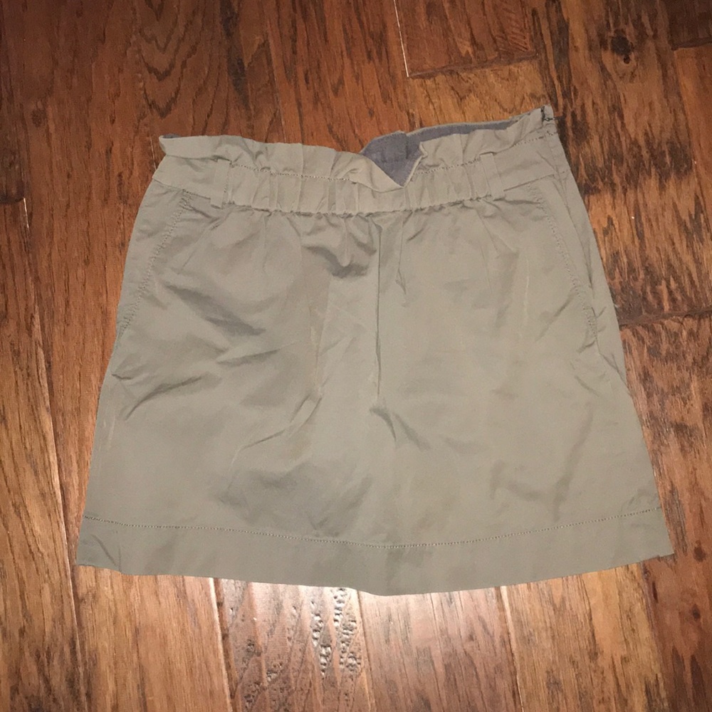 Amazing Khaki skirt!!! ❤️❤️❤️